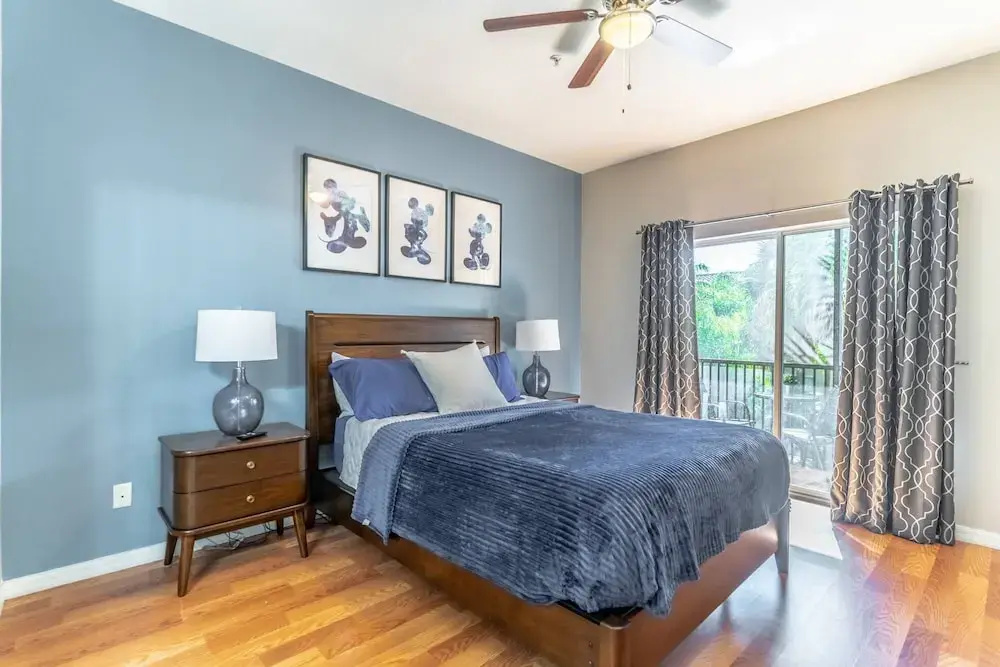 7526 Oakwater