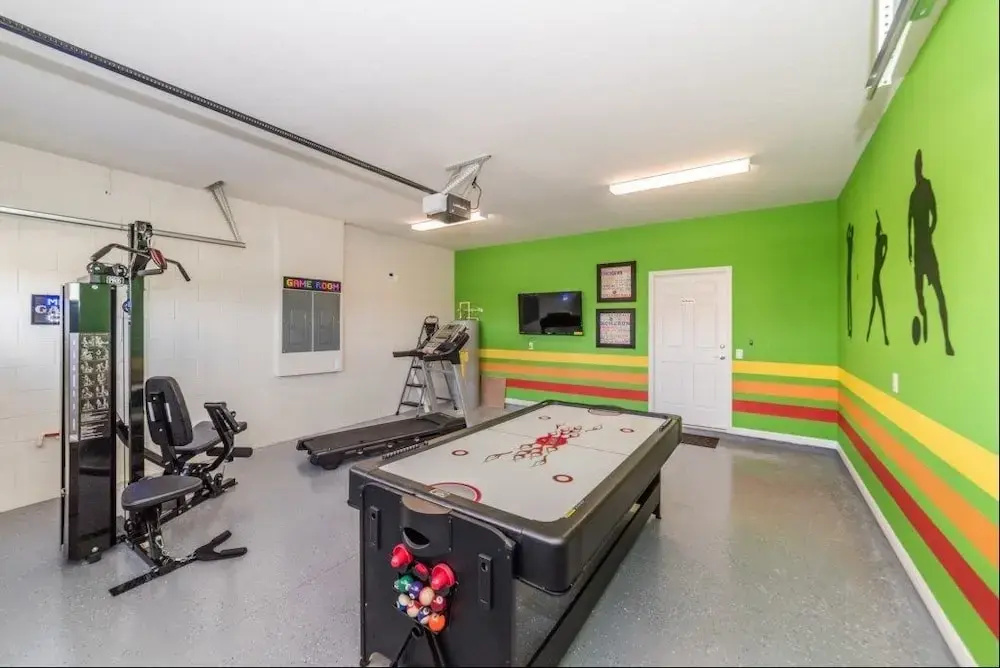 Windsor at Westside 8820 - Eight Bedroom Villa with Private Pool
