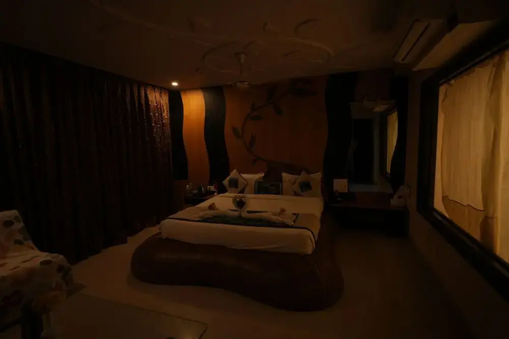 Hotel City Symphony