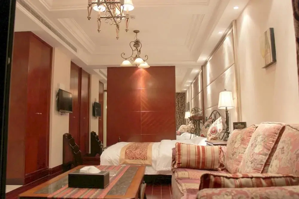 Xuanlong Apartment Hotel