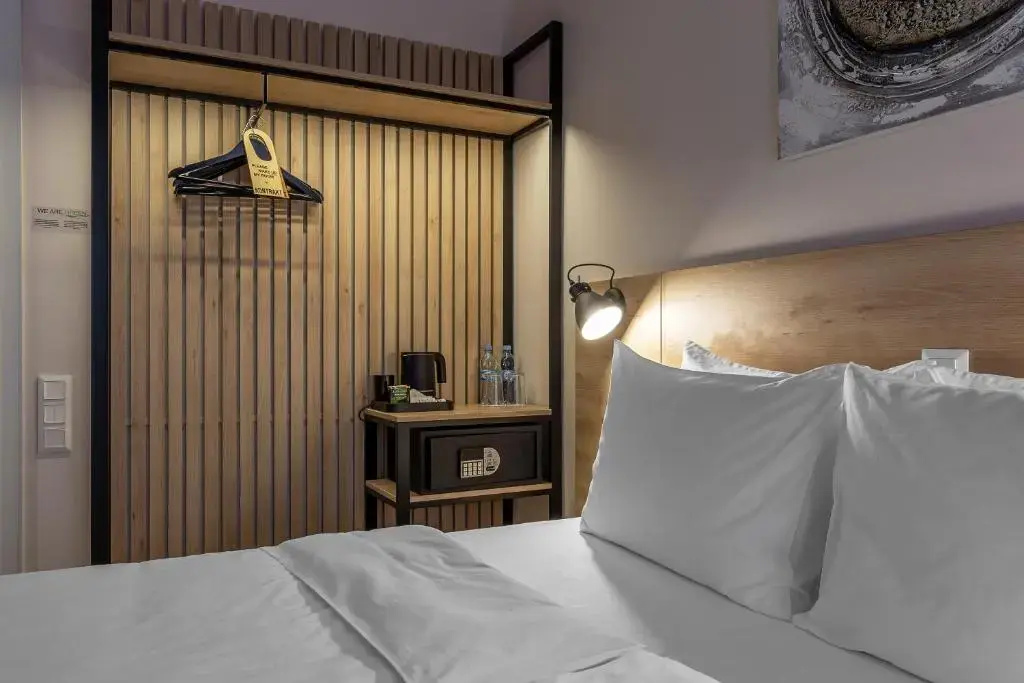 KONTRAKT Boutique Hotel
