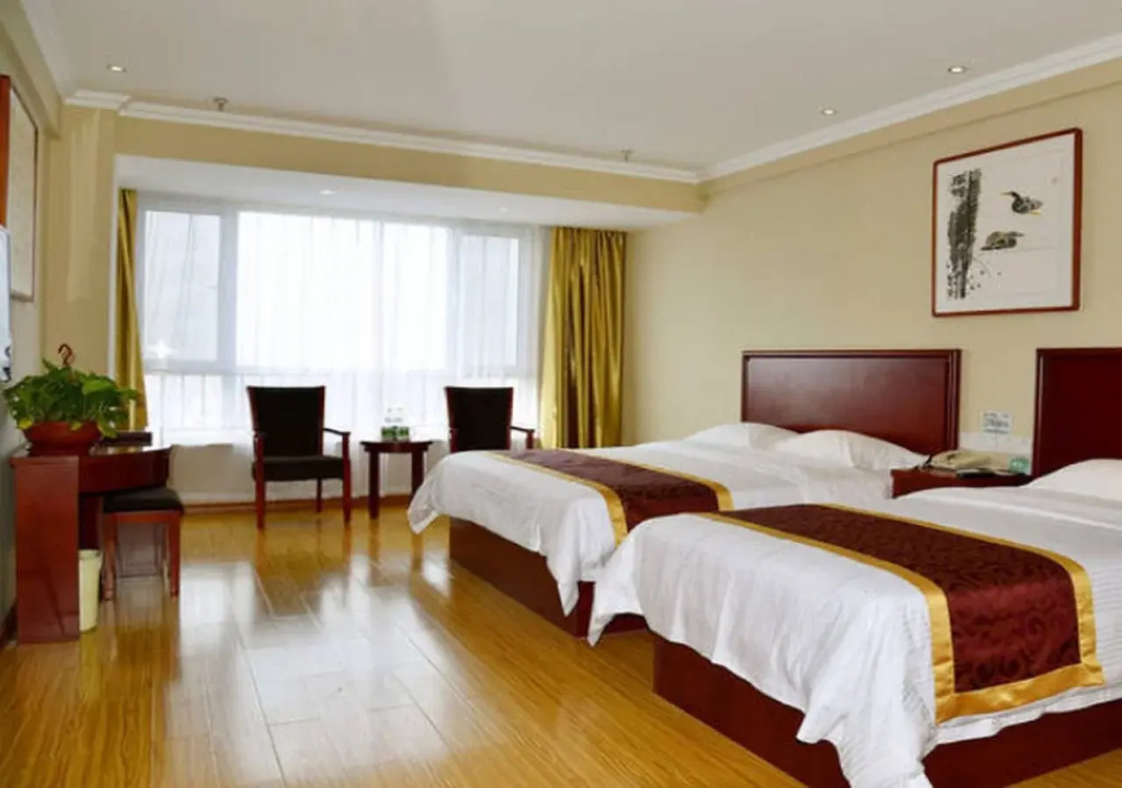 GreenTree Inn Express Laizhou Bus Station Wenhua Xi Street