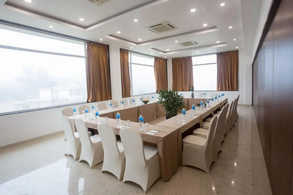 Diwatel Grande Resort, Managed By Confraworld Hospitality