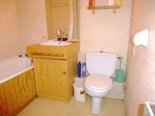 Apartment Joli Appartement Avec Chambre, Cabine Et Terrasse