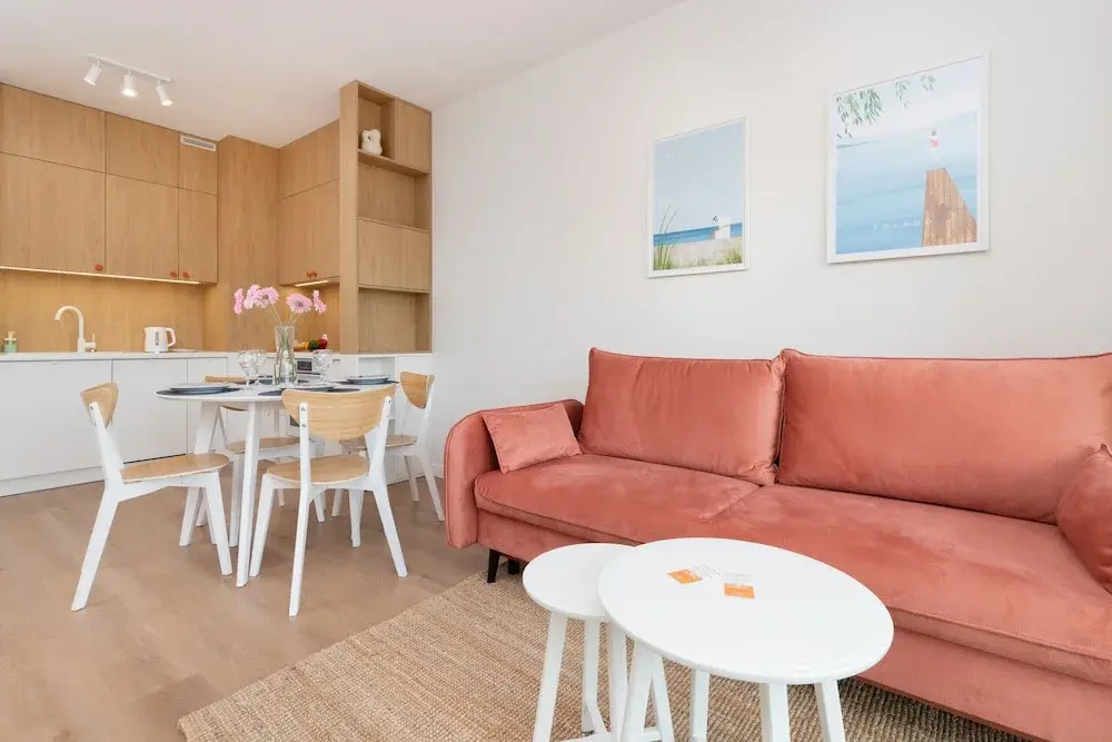 Lovely Apartment Gdansk by Renters