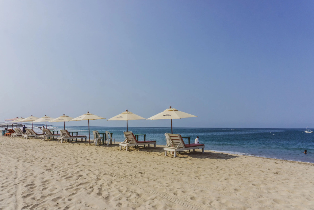 Nomad Beach House - Hostel