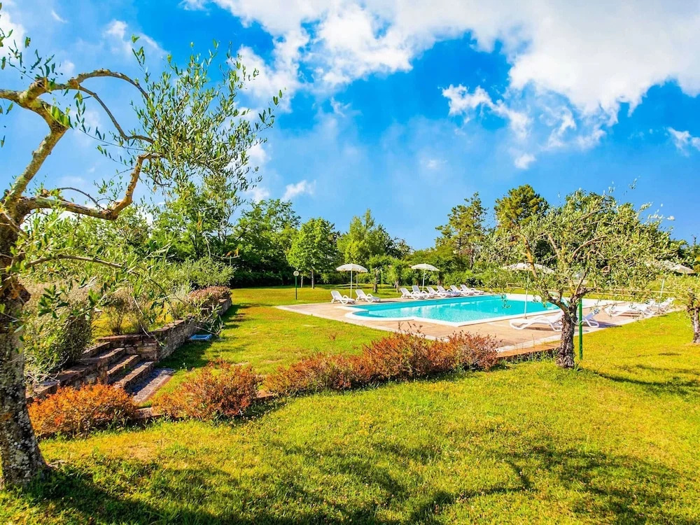 Rustic Farmhouse in Terricciola
