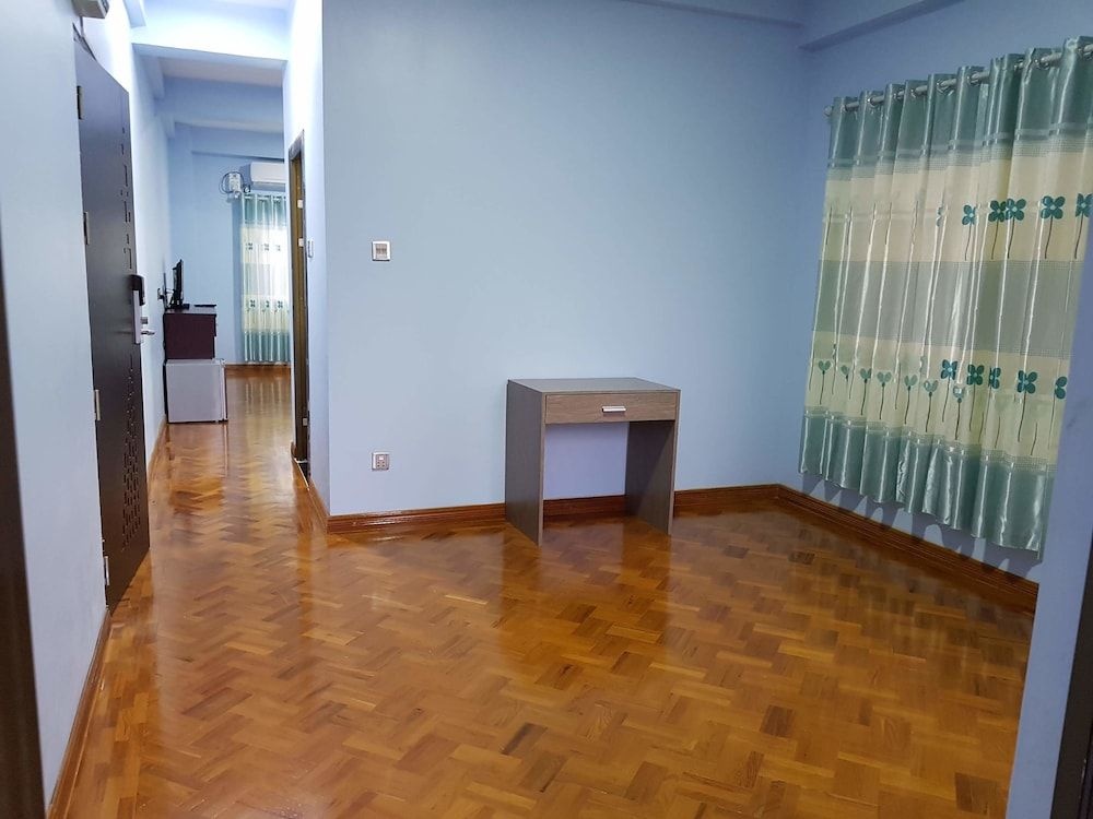 Newton Hotel & Service Apartment