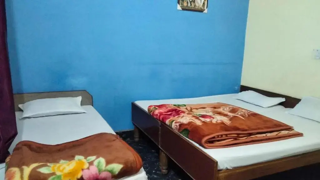 Ganga Darshan Guest House