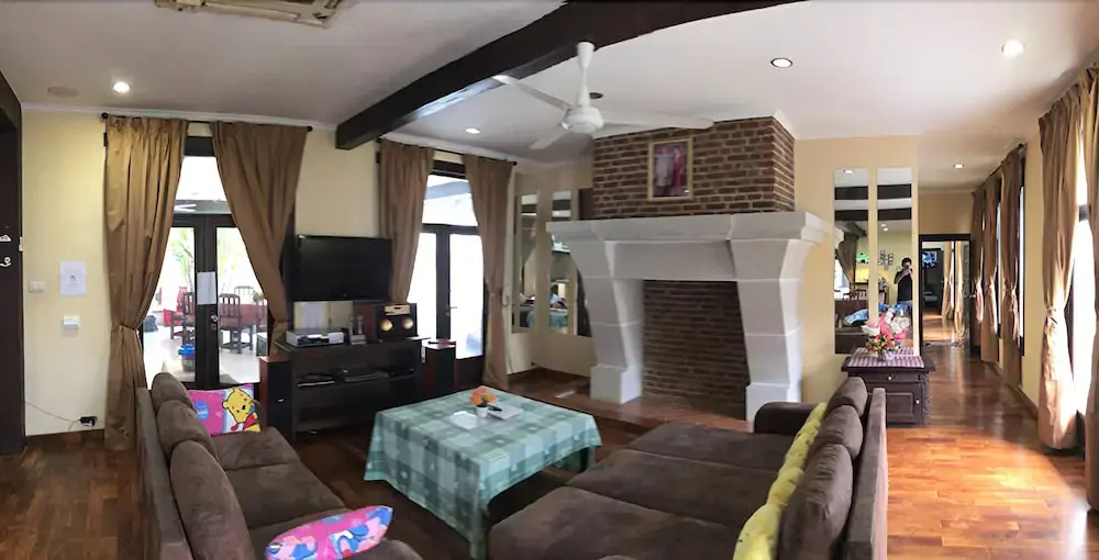 Baan White House