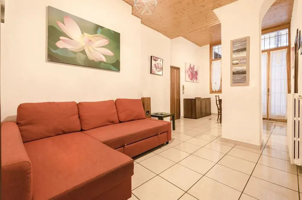 Carro Apartment