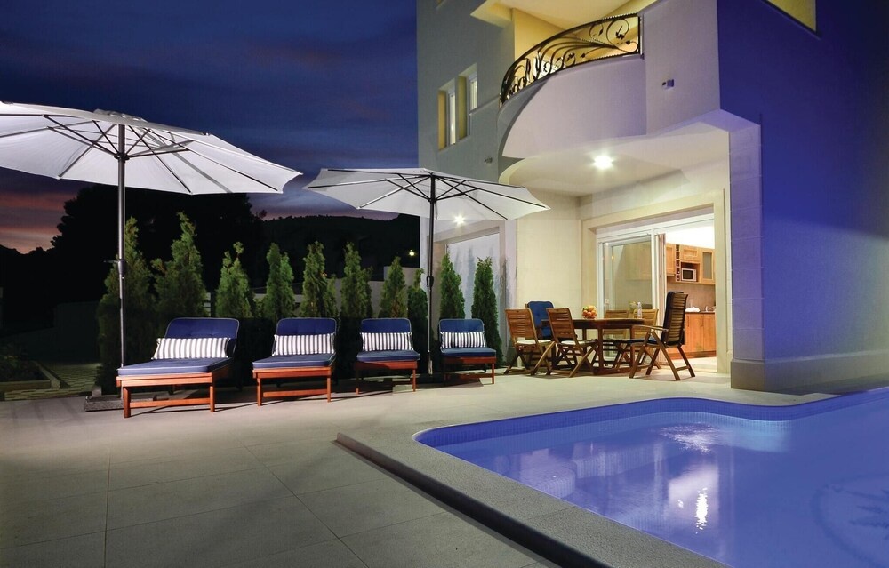 Gorgeous Home In Veliko Brdo