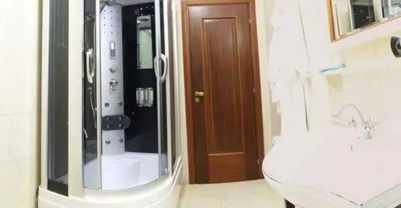 Nov Hotel