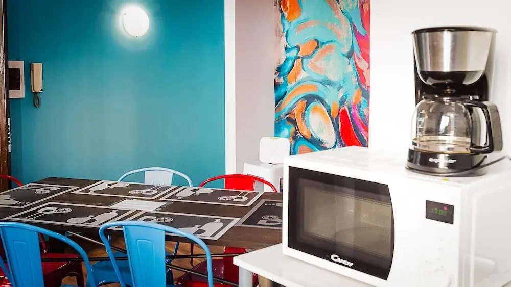 Backpackers Piramide - Hostel