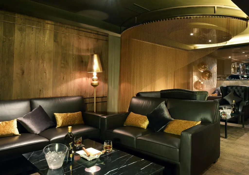 Walden Hotel