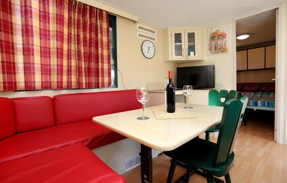 Stunning Caravan in Trogir With 2 Bedrooms and Wifi