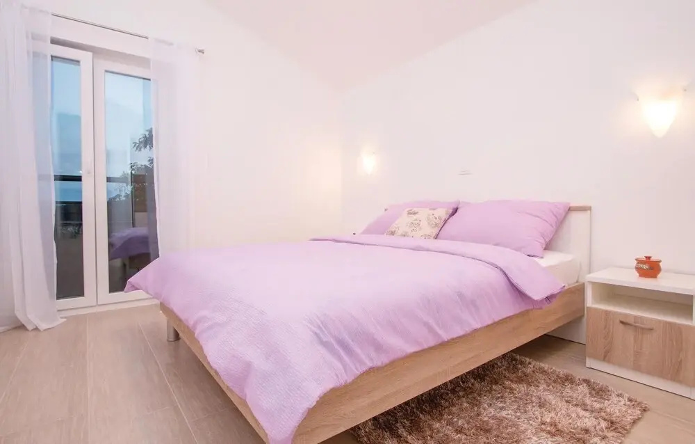 Awesome Home in Veli Rat With Wifi and 2 Bedrooms