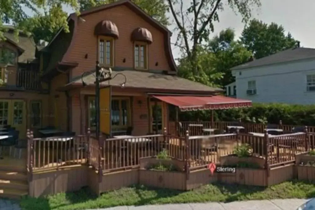 1-Bedroom Cozy Sweet #22 by Amazing Property Rentals