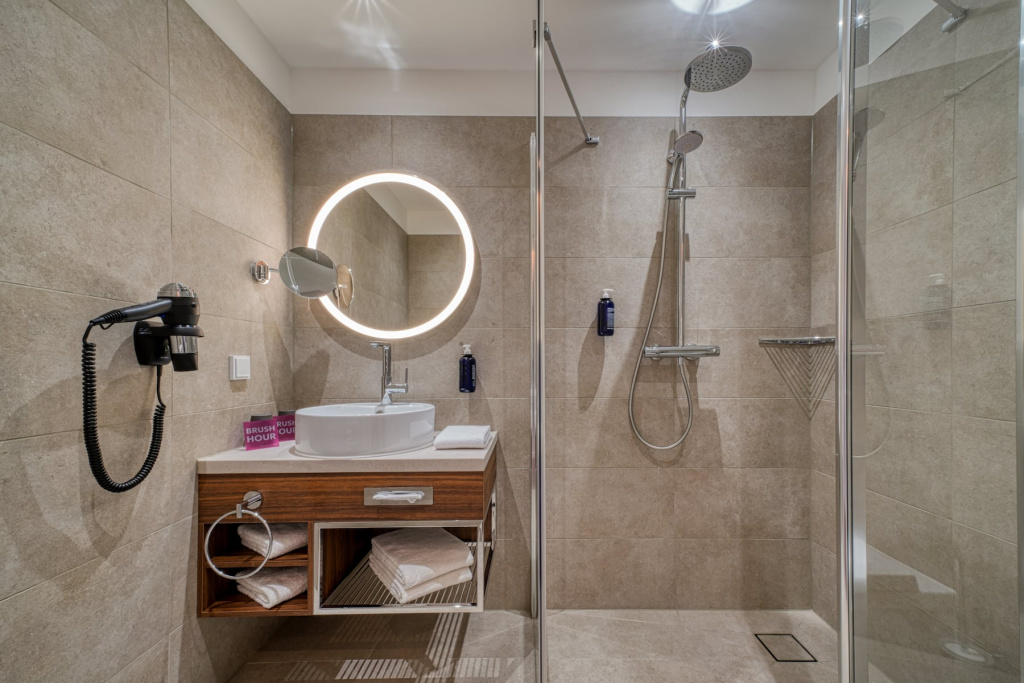 VOYA Hotel