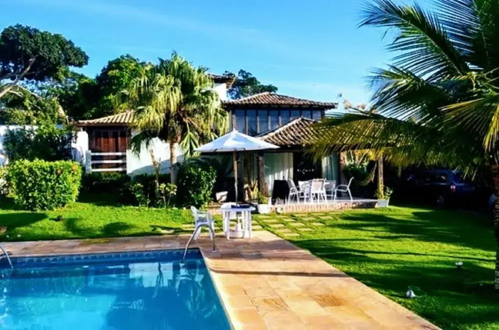 Linda casa a 150 mts da Praia Ferradura