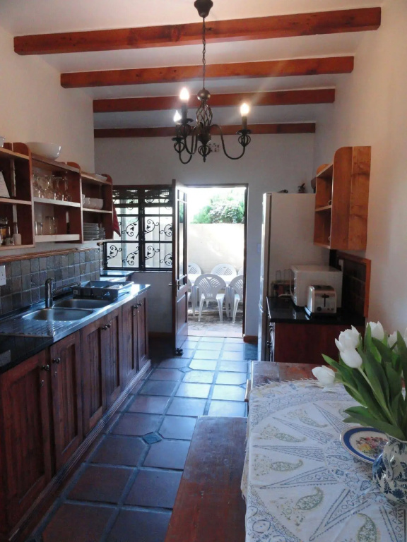 10 Alexander B&B