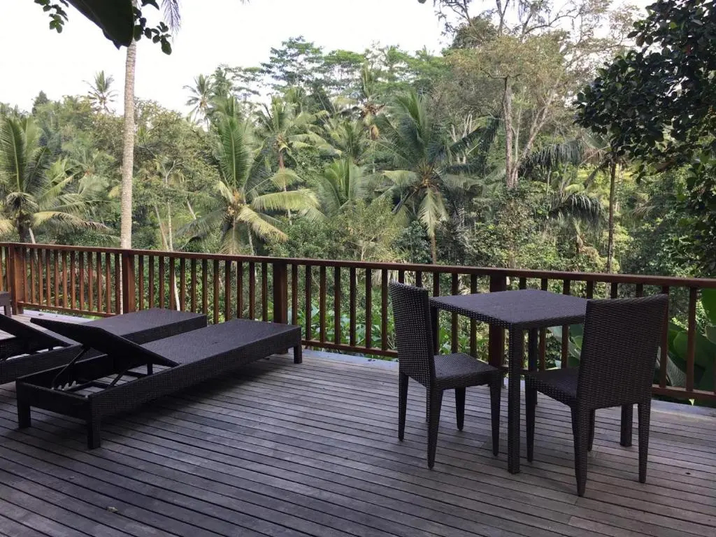 Puri Raya Villa