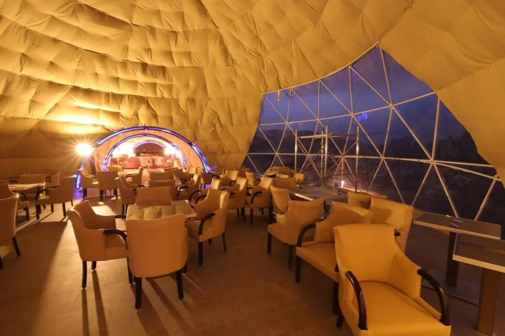 Wadi Rum UFO Luxotel