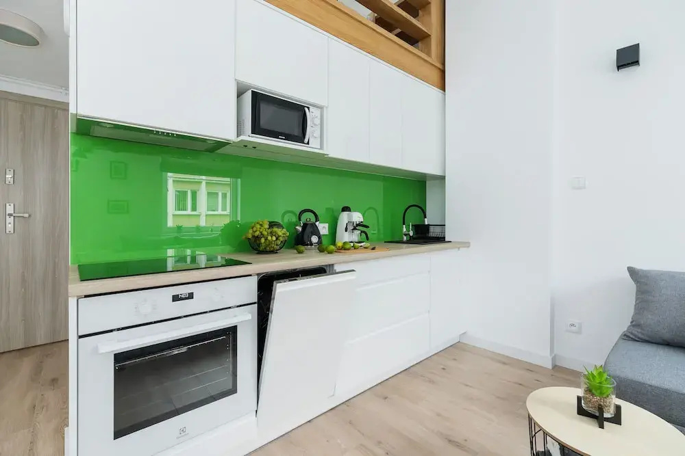 Modern Studios Stachowicza by Renters