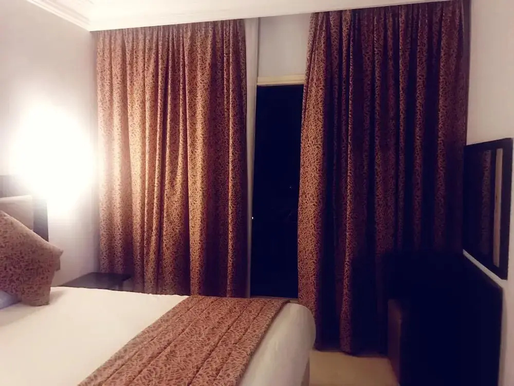 Hotel Apart LRB