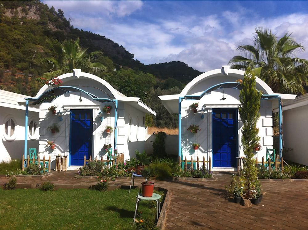 Sunmed Lodge