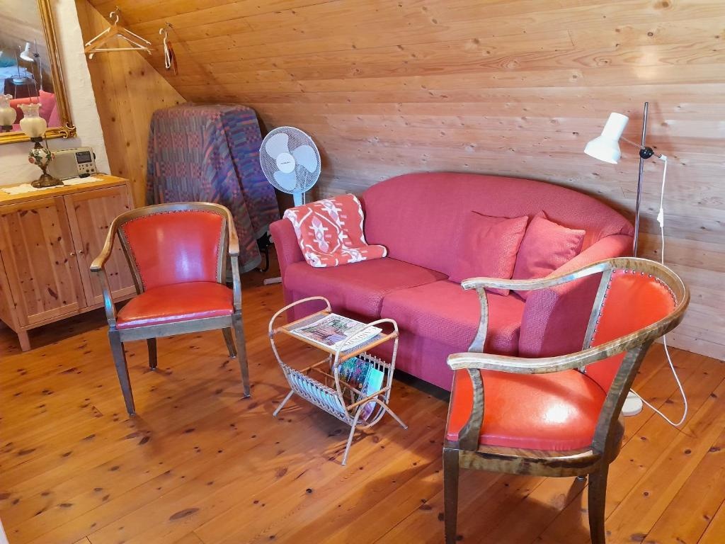 Brösarp Källagården Vindsvåning 2 rum och kök