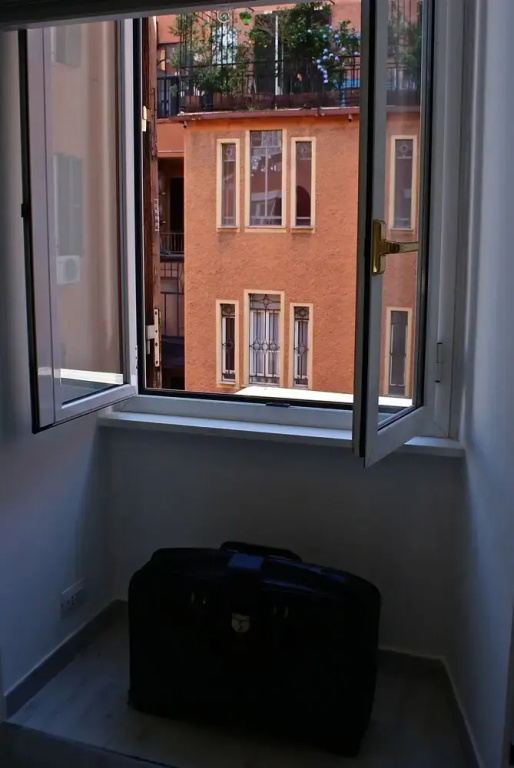 Empire Suites
