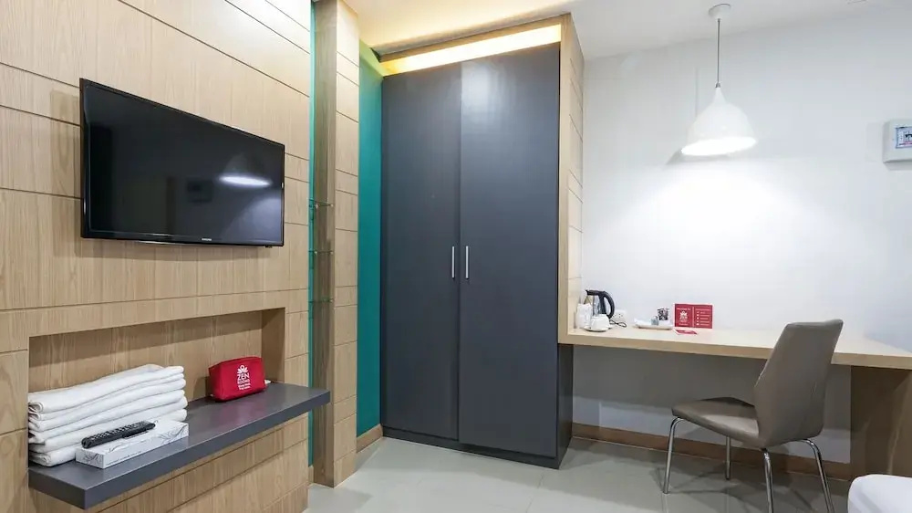 ZEN Rooms Patak