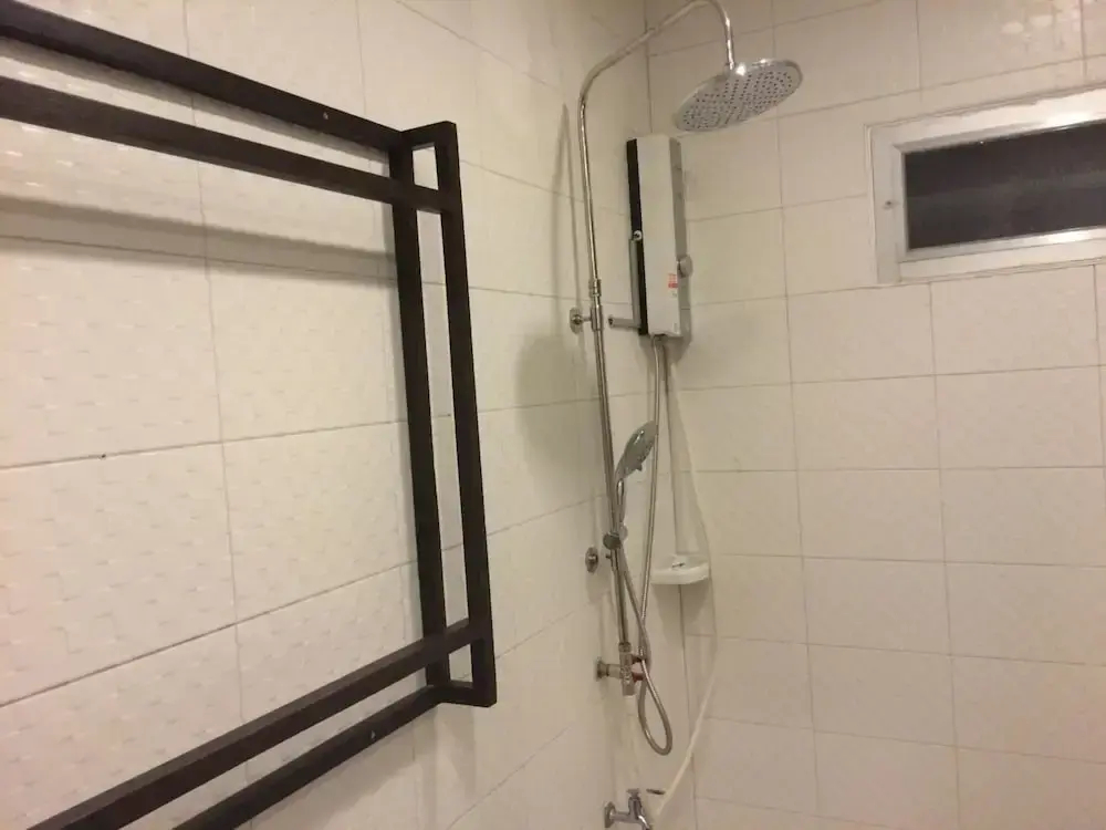 H2O Hotel