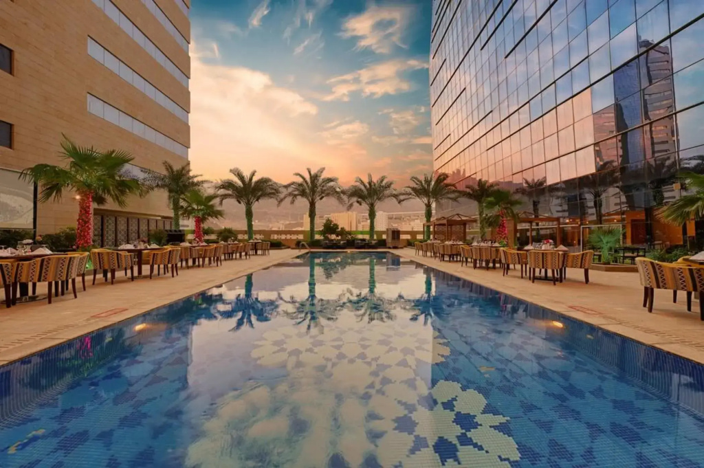 Holiday Suites Al Azizia
