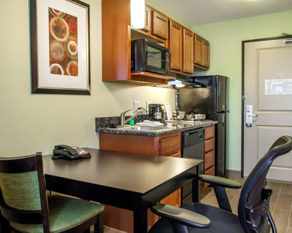 Suburban Studios Cedar Falls