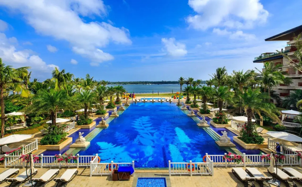 Wyndham Grand Plaza Royale Wenchang