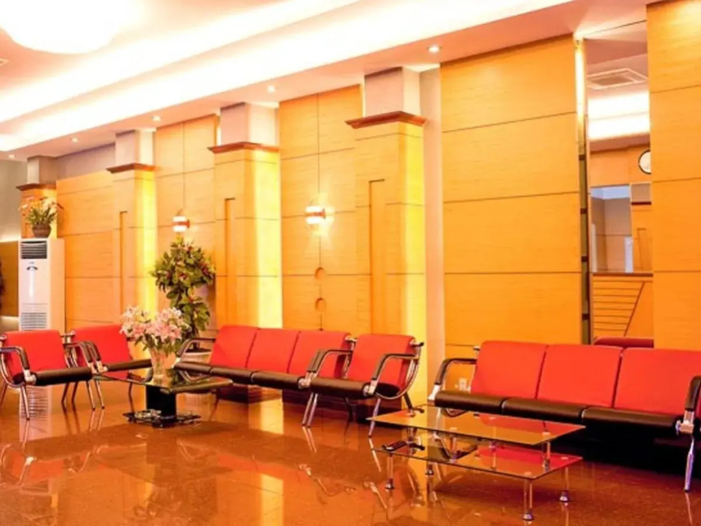 Nhat Thanh Hotel