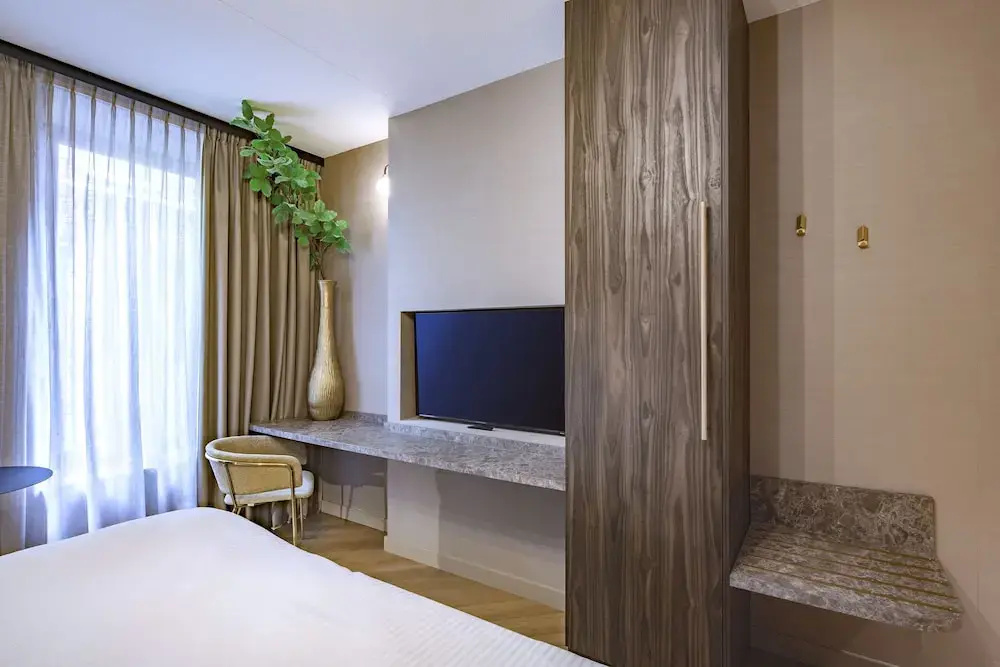 Breathe Boutique Hotel