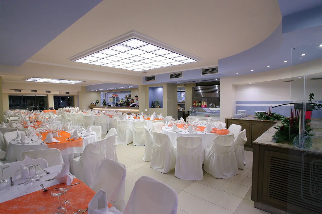Philoxenia Hotel