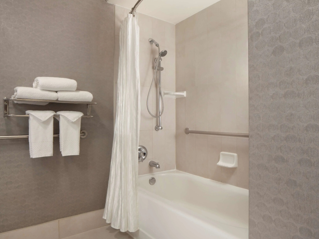 DoubleTree by Hilton El Paso Downtown