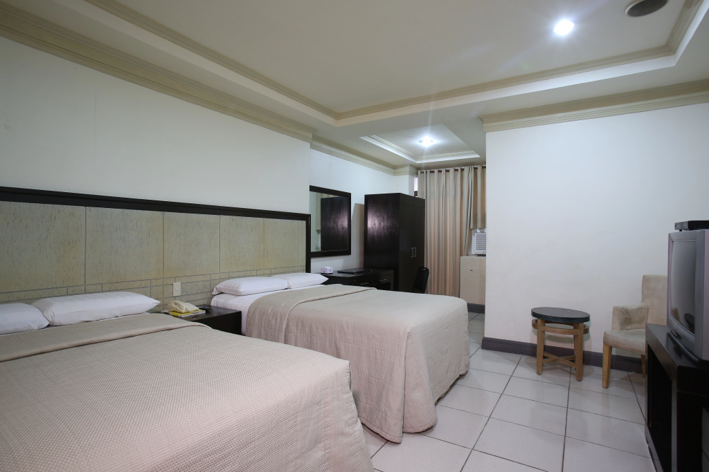 Crown Regency Residences - Cebu