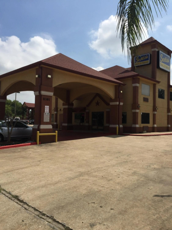 Scottish Inn & Suites Hobby Airport