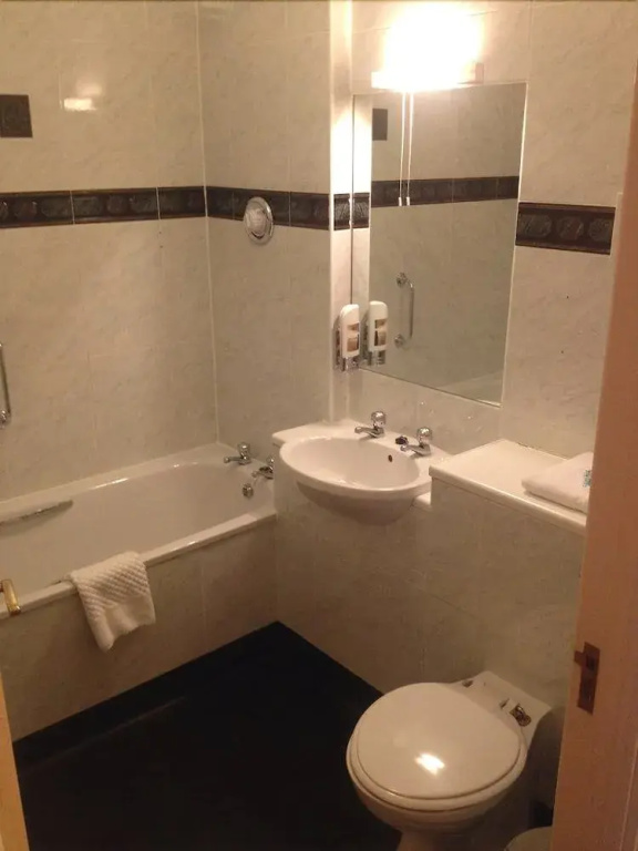 Rosslare Port Lodge