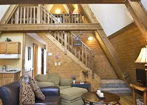 Chalets Hocking Hills - A-Frame Cabins