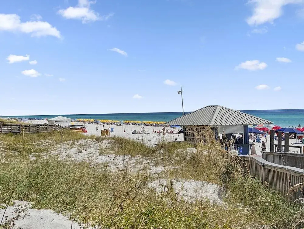 Linkside 3 Bedroom Townhouse by RedAwning