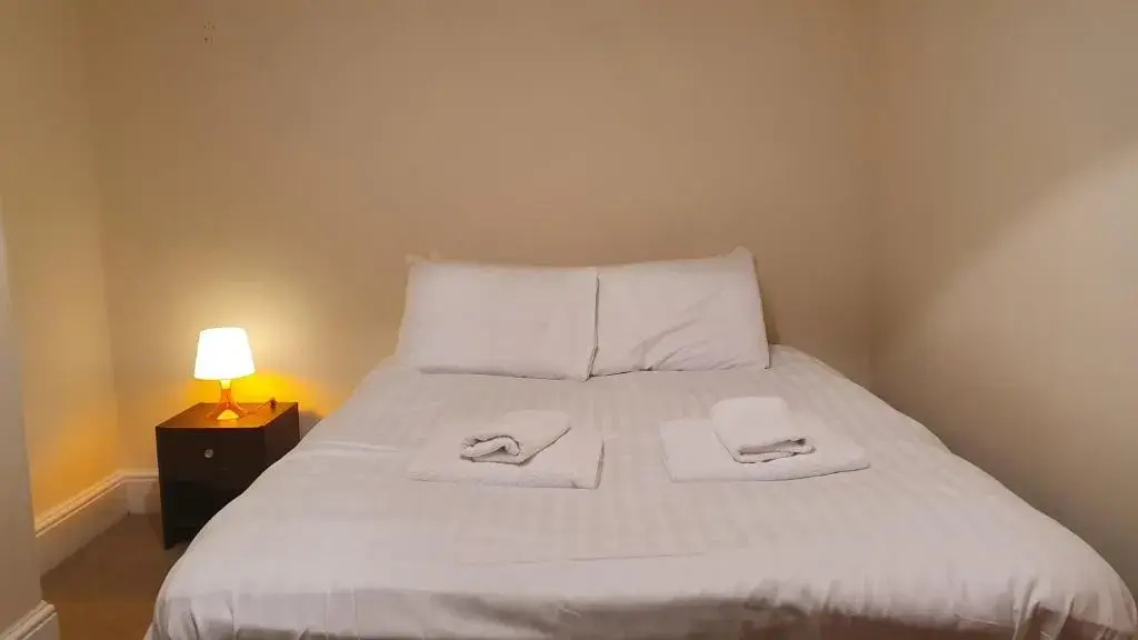 4 Bedroom Townhouse + Parking