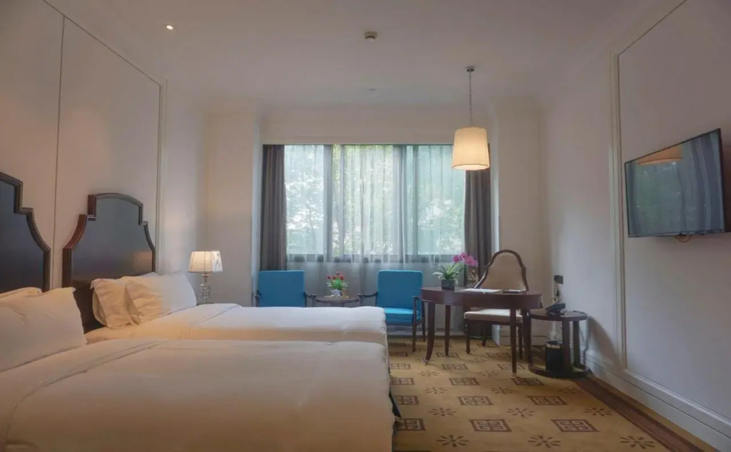 The Bamboo Hotel Hong Qiao Airport