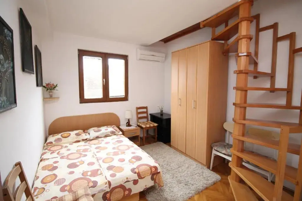 Meric Duplex Apartment