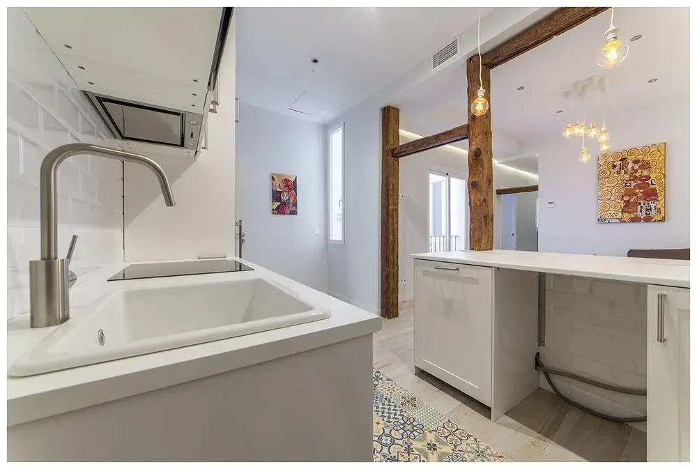 Brand new apartment next to Puerta del Sol